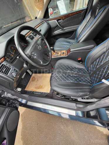 Mercedes E 320 2000, 379,000 km - 3.2 l - Bakı