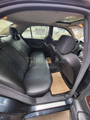 Mercedes E 320 2000, 379,000 km - 3.2 l - Bakı
