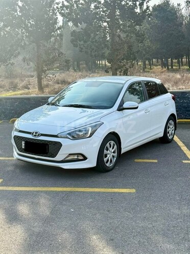 Hyundai i20 2017, 119,515 km - 1.1 l - Bakı