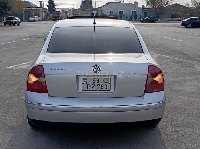 Volkswagen Passat 2003, 213,000 km - 1.8 l - Sumqayıt