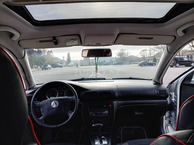 Volkswagen Passat 2003, 213,000 km - 1.8 l - Sumqayıt