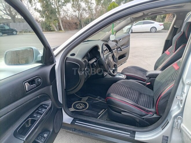 Volkswagen Passat 2003, 213,000 km - 1.8 l - Sumqayıt