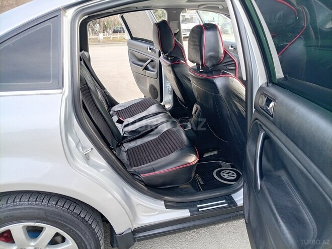 Volkswagen Passat 2003, 213,000 km - 1.8 l - Sumqayıt