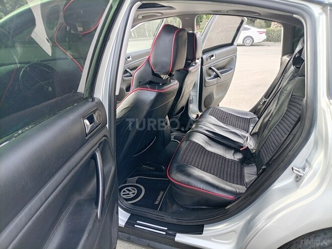 Volkswagen Passat 2003, 213,000 km - 1.8 l - Sumqayıt
