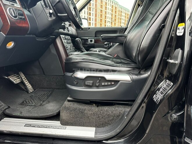 Land Rover Range Rover 2009, 180,000 km - 4.2 l - Sumqayıt