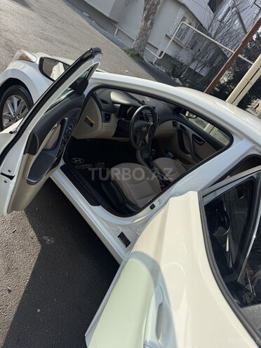Hyundai Elantra 2014, 169,000 km - 1.8 l - Bakı