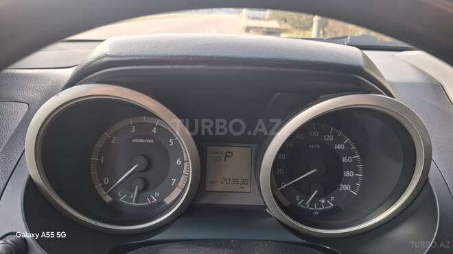 Toyota Land Cruiser Prado 2010, 203,000 km - 2.7 л - Bakı