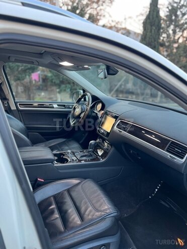 Volkswagen Touareg 2011, 208,100 km - 3.6 л - Bakı