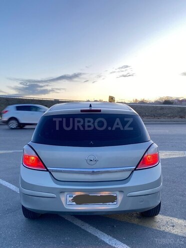 Opel Astra 2006, 288,000 km - 1.3 l - Bakı