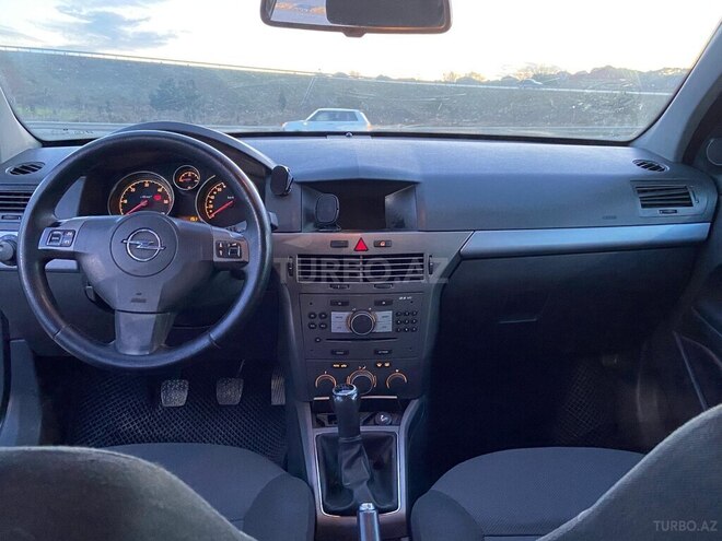 Opel Astra 2006, 288,000 km - 1.3 l - Bakı