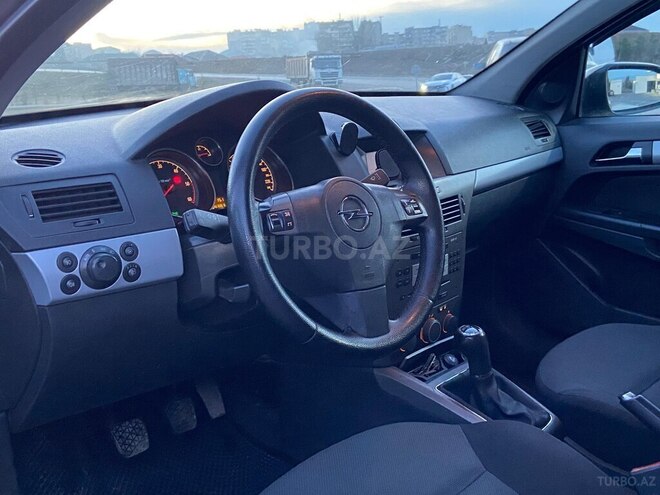 Opel Astra 2006, 288,000 km - 1.3 l - Bakı
