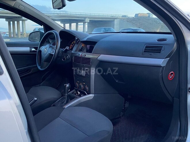 Opel Astra 2006, 288,000 km - 1.3 l - Bakı