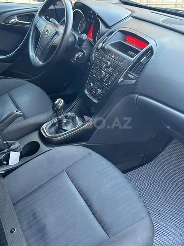 Opel Astra 2011, 313,441 km - 1.3 l - Bərdə