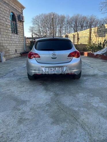 Opel Astra 2011, 313,441 km - 1.3 l - Bərdə
