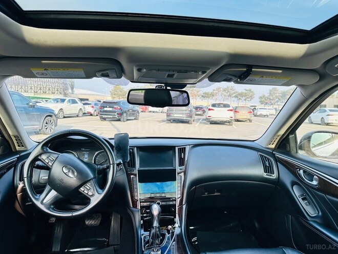 Infiniti Q50 2016, 94,000 km - 2.1 l - Bakı