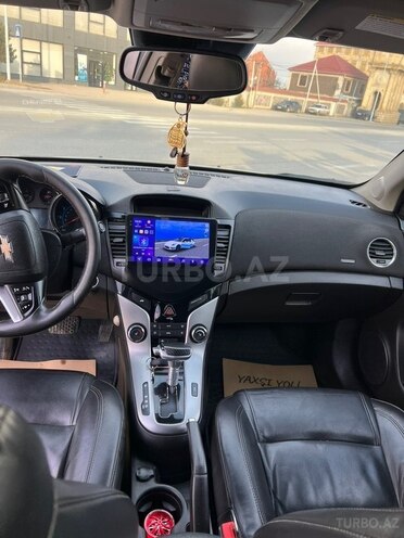 Chevrolet Cruze 2015, 228,586 km - 1.4 л - Quba