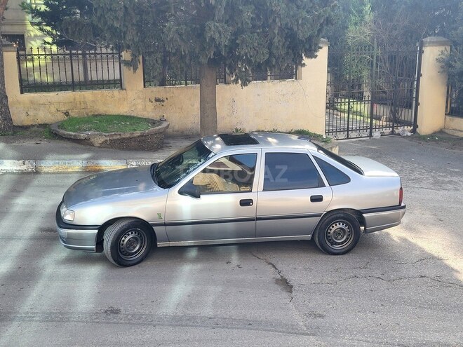 Opel Vectra 1994, 385,000 km - 1.8 l - Bakı