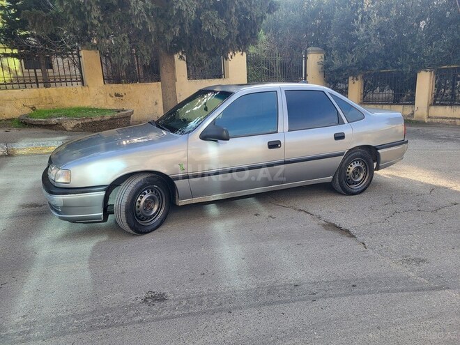 Opel Vectra 1994, 385,000 km - 1.8 l - Bakı