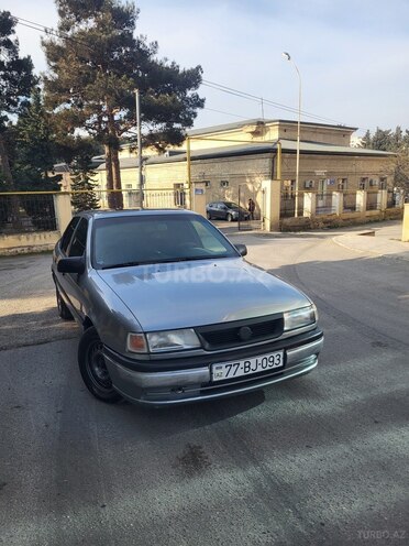 Opel Vectra 1994, 385,000 km - 1.8 l - Bakı