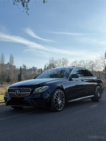 Mercedes E 300 4MATIC 2017, 175,000 km - 2.0 l - Bakı