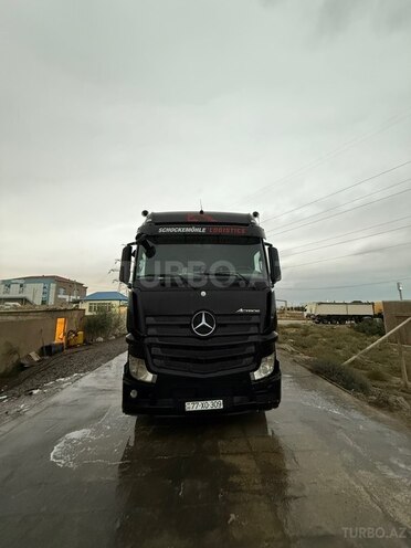 Mercedes Actros 1842-2