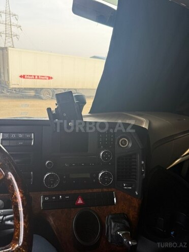 Mercedes Actros 1842-20