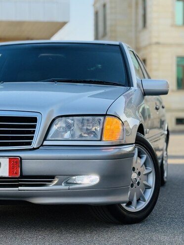 Mercedes C 240 1998, 228,779 km - 2.4 л - İmişli
