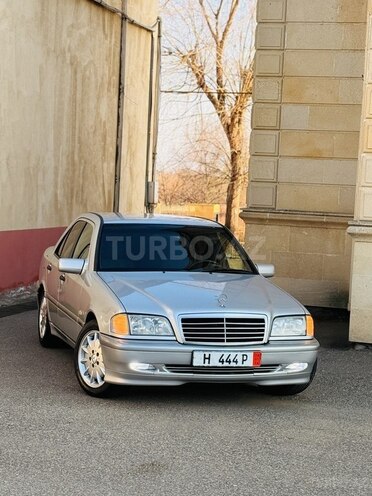 Mercedes C 240 1998, 228,779 km - 2.4 л - İmişli