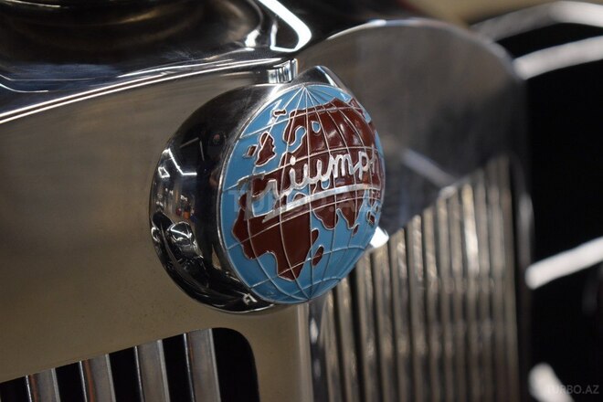 Triumph Renown-25