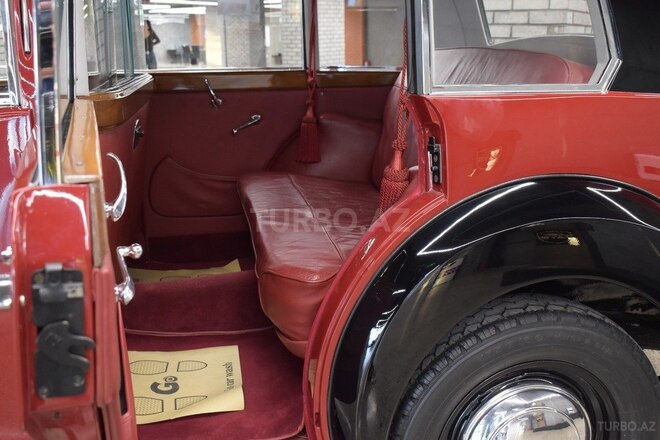 Triumph Renown-10