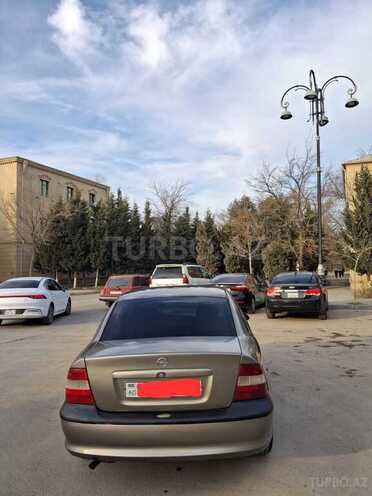 Opel Vectra 1996, 397,000 km - 1.8 l - Sumqayıt