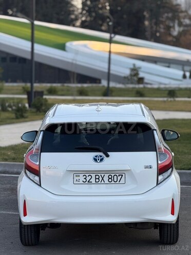 Toyota Aqua 2018, 82,700 km - 1.5 l - Gəncə