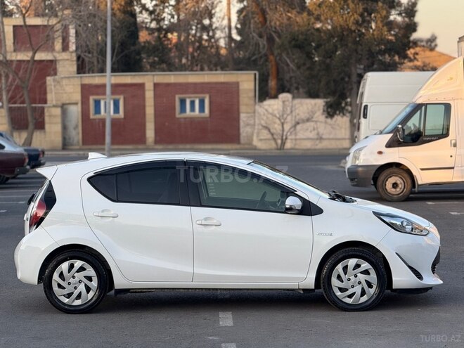 Toyota Aqua 2018, 82,700 km - 1.5 l - Gəncə