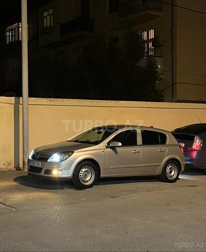 Opel Astra 2004, 231,000 km - 1.4 l - Bakı