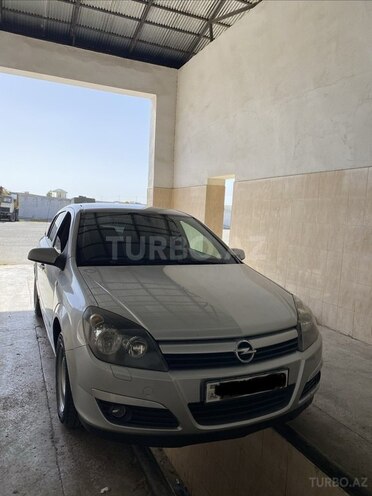 Opel Astra 2004, 231,000 km - 1.4 l - Bakı