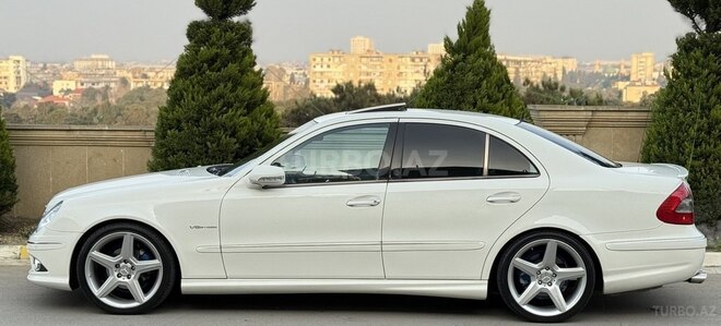 Mercedes E 320 2002, 241,000 km - 3.2 l - Bakı