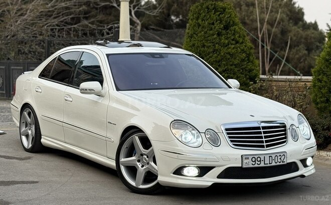 Mercedes E 320 2002, 241,000 km - 3.2 l - Bakı