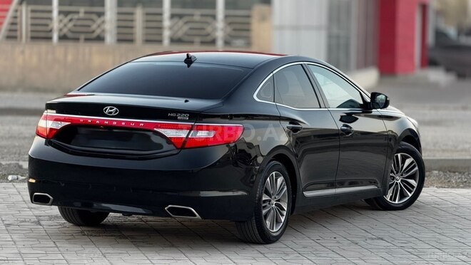 Hyundai Grandeur 2015, 194,000 km - 2.2 л - Gəncə
