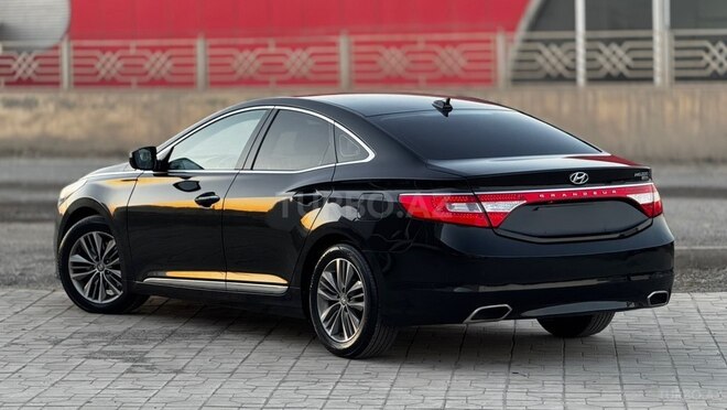 Hyundai Grandeur 2015, 194,000 km - 2.2 л - Gəncə