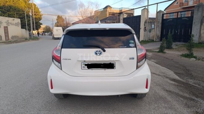 Toyota Aqua 2018, 115,000 km - 1.5 l - Sumqayıt