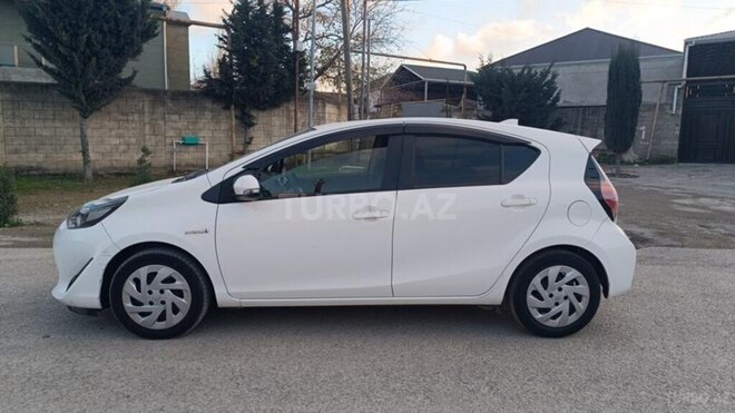 Toyota Aqua 2018, 115,000 km - 1.5 l - Sumqayıt