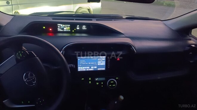Toyota Aqua 2018, 115,000 km - 1.5 l - Sumqayıt