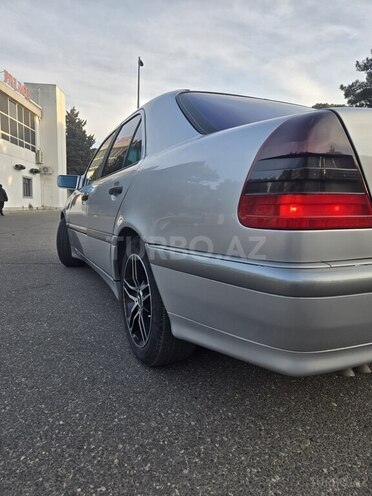 Mercedes C 200 1999, 264,000 km - 2.0 l - Sumqayıt
