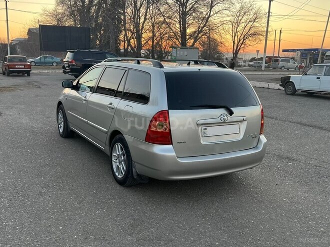 Toyota Corolla 2006, 360,000 km - 1.4 l - Şəmkir