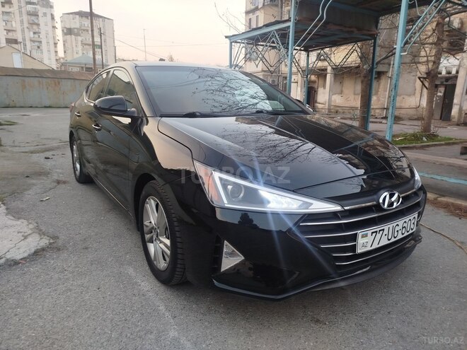 Hyundai Elantra 2018, 98,000 km - 2.0 l - Bakı