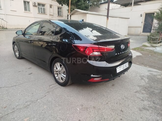 Hyundai Elantra 2018, 98,000 km - 2.0 l - Bakı