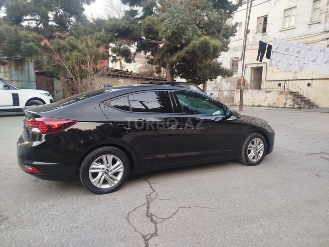 Hyundai Elantra 2018, 98,000 km - 2.0 l - Bakı