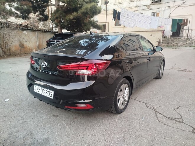 Hyundai Elantra 2018, 98,000 km - 2.0 l - Bakı