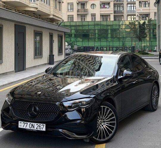 Mercedes E 300 e 2024, 15,000 km - 2.0 l - Bakı