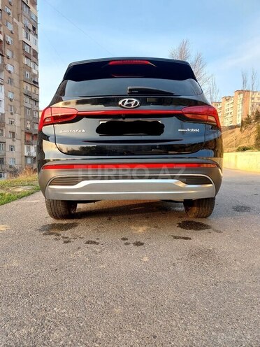 Hyundai Santa Fe-5